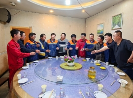 向即将奔赴大红柳滩的高原雄鹰致敬